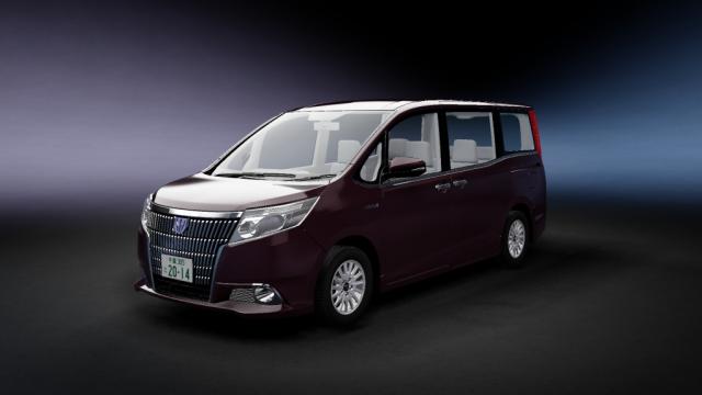 Toyota Esquire 2014