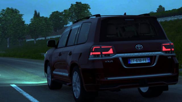 Toyota Land Cruiser 200 ’12 for Euro Truck Simulator 2
