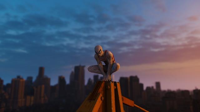 Black or White Secret War Suit for Marvel's Spider-Man Remastered