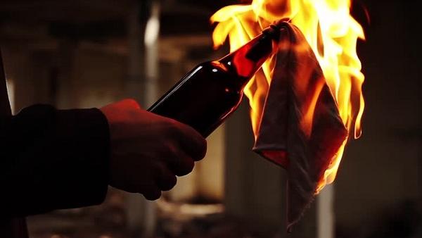 Создаём коктейль Молотова / Craftable Molotov Cocktails