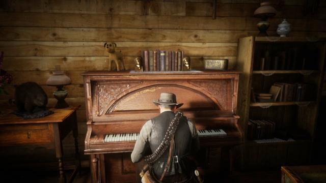 Playable Piano for Red Dead Redemption 2