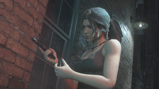Lara Croft costume Pack для Resident Evil 3