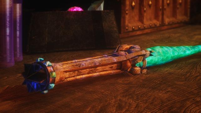 Ayleid Crystal Saber - Айлейдский Кристаллический Клинок для Skyrim SE-AE