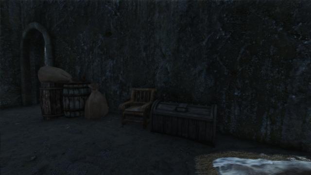 Разнообразные сундуки / Varied Chests SE для Skyrim SE-AE
