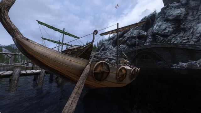 Beautiful Boats - 4K Ship Re-texture для Skyrim SE-AE