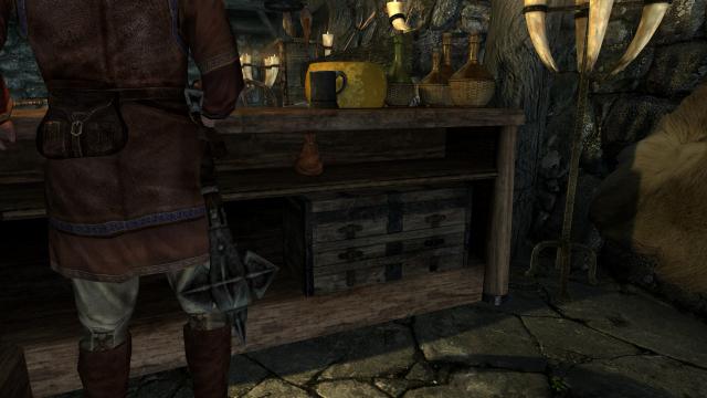 Merchant Chests On Display - Видимі скрині торговців для Skyrim SE-AE