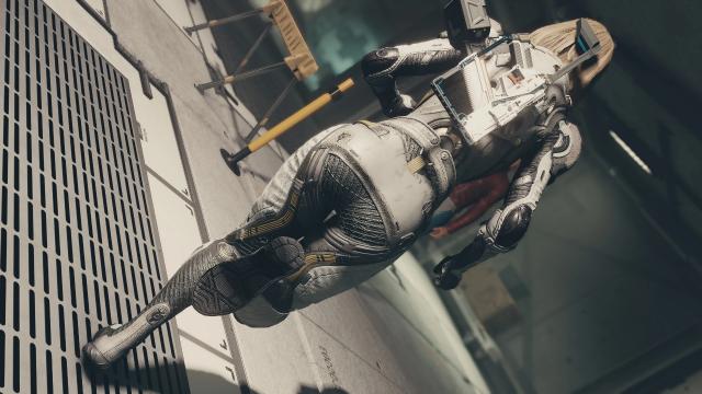 A fuller spacesuit starborn for Starfield