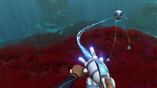 -  Grav Trap Improved for Subnautica