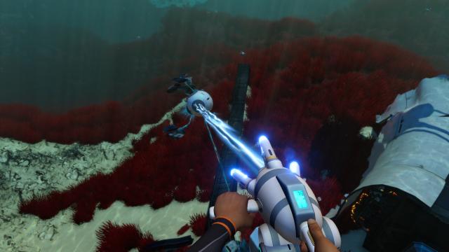 -  Grav Trap Improved for Subnautica