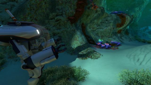 Prawnsuit Light Switch for Subnautica